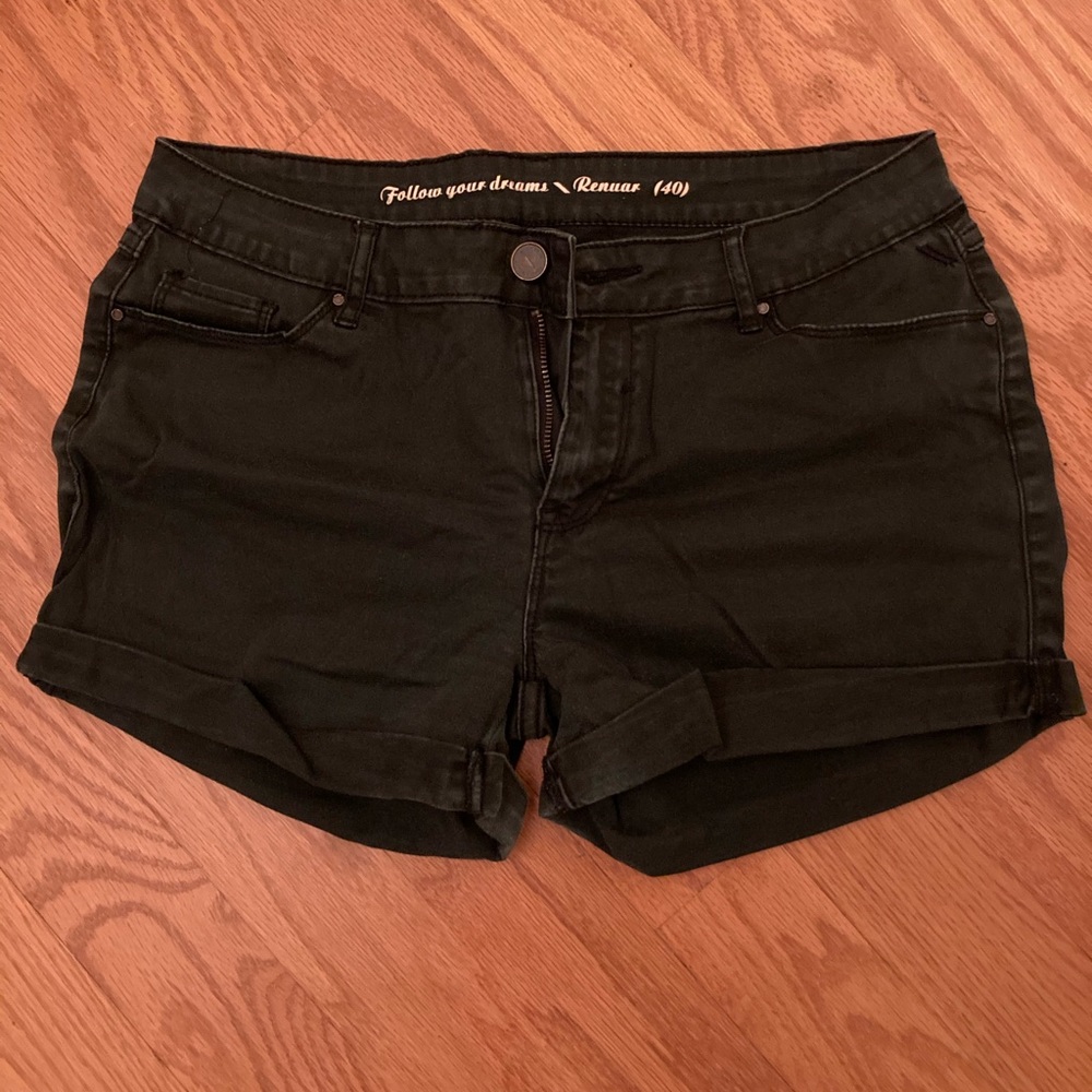 Black high waist shorts